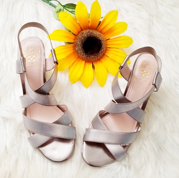 Vince Camuto Shoes - ❗SALE Vince Camuto Silver Grey Strap Sandal Wedges